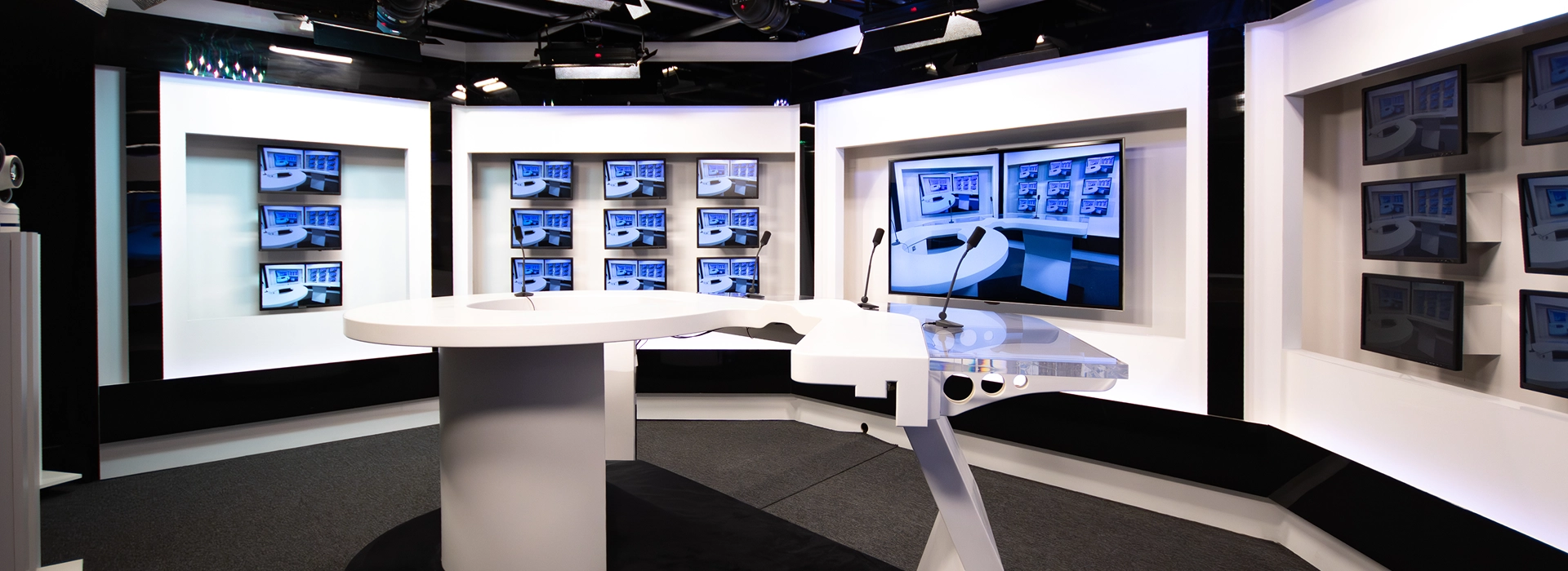 Formation Présentateur·rice de Contenus Télévisuels et Multimédia à Caen